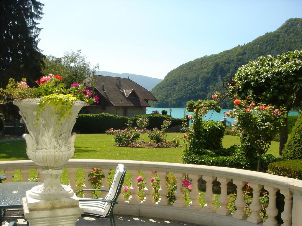 La Villa Des Roses Talloires Dış mekan fotoğraf